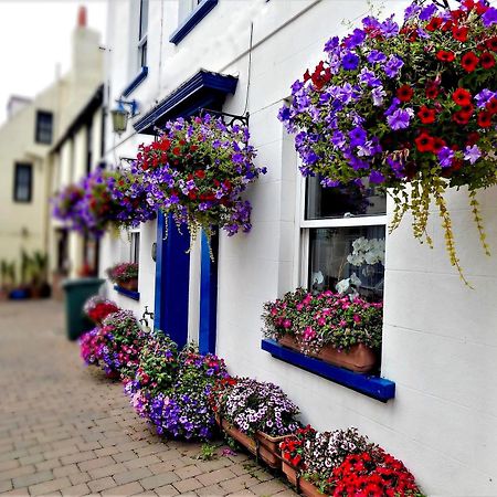 Bonjour Guest House Braye Экстерьер фото