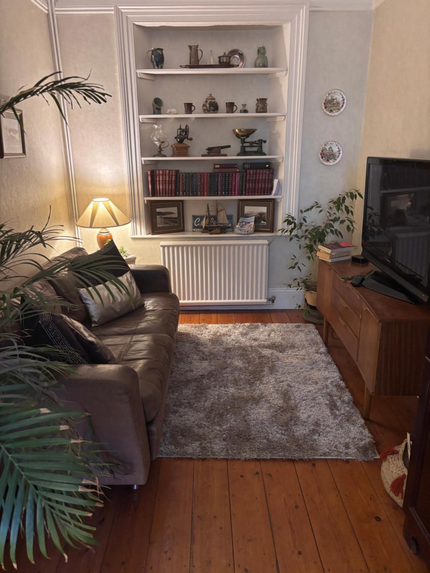 Bonjour Guest House Braye Экстерьер фото